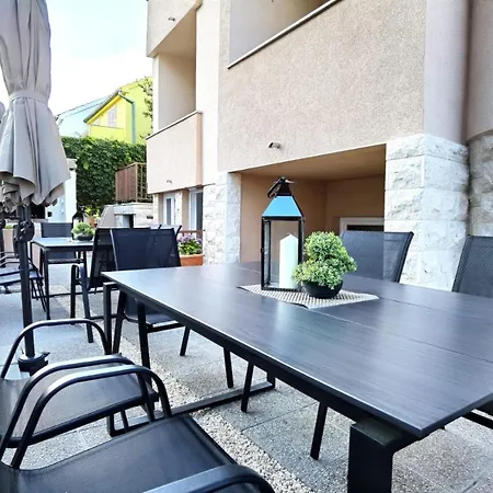 Apartament Rispet Szybenik